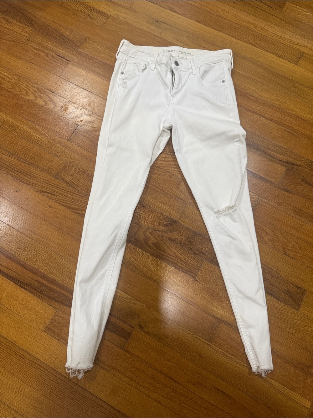 Old Navy White Women's Skinny Jeans with Frayed Hem